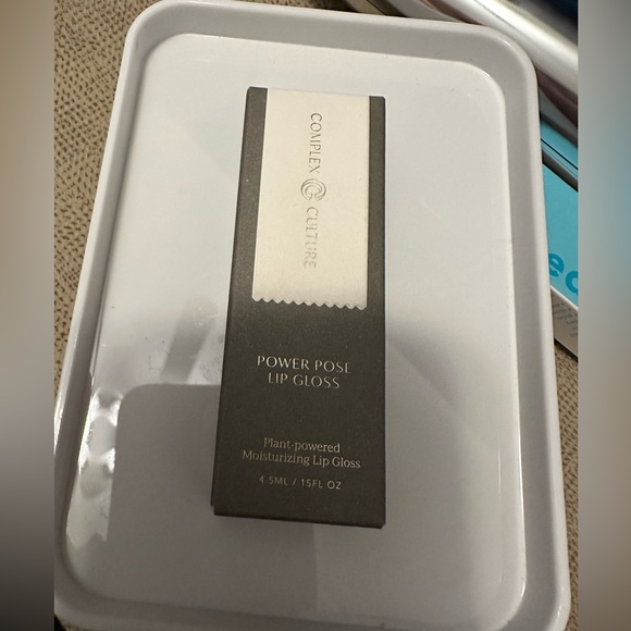 Complex Culture - Power Pose Lip Gloss In Clear, 0.15 Fl Oz NEW - Picture 1 of 4